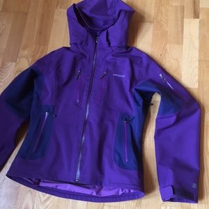 Patagonia waterproof women’s jacket medium h2no